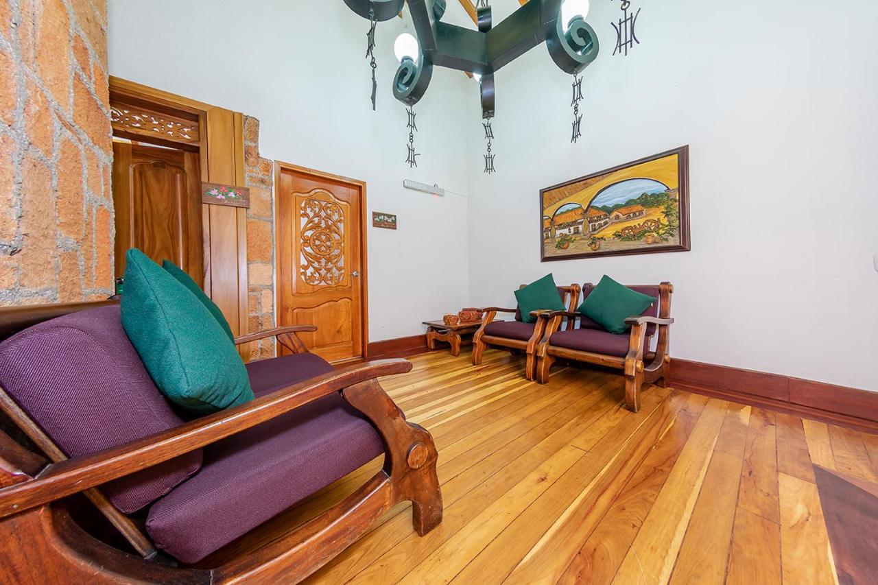 Ayenda Llanogrande Inn Рионегро Экстерьер фото